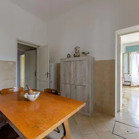 Hintown In Tutti In Famiglia * Pieve Ligure